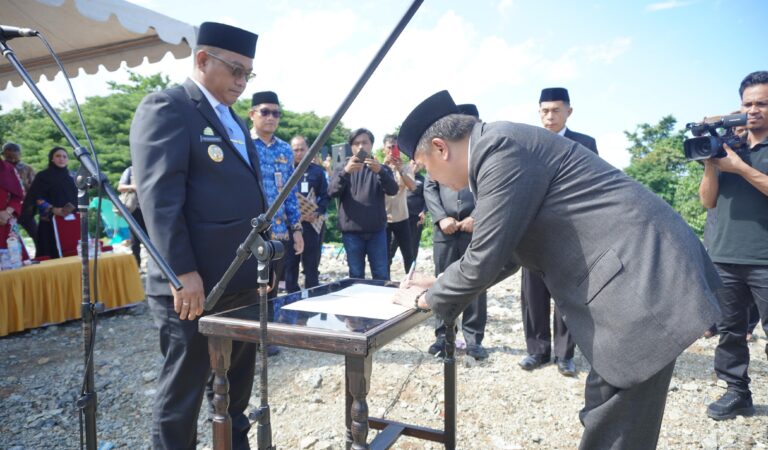 Pelantikan Penjabat Sekda Luwu Digelar di TPA Tallang Bulawang
