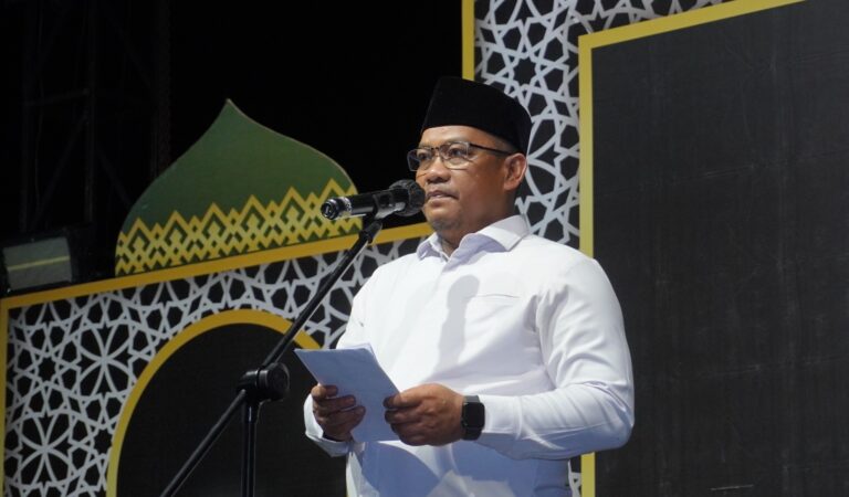 Tutup MTQ XXXIV, Bupati Luwu Janjikan Umrah untuk Juara Hafalan 30 Juz