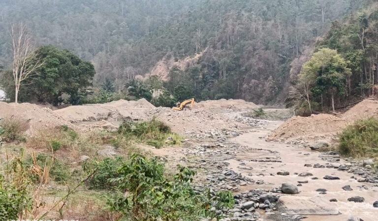 Air DAS Suso Tak Layak Digunakan, Pemerintah Kecamatan Bajo Barat Surati Kapolres Luwu Minta Tambang Ilegal Dihentikan